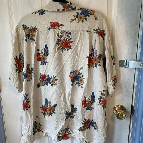 Batik Bay Men's XXL Hawaiian Silk Blend Camp Travel Vacation Shirt Button Up - Picture 5 of 5
